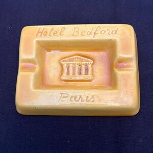 Ashtray Vintage Hotel Bedford Paris Mustard Yellow